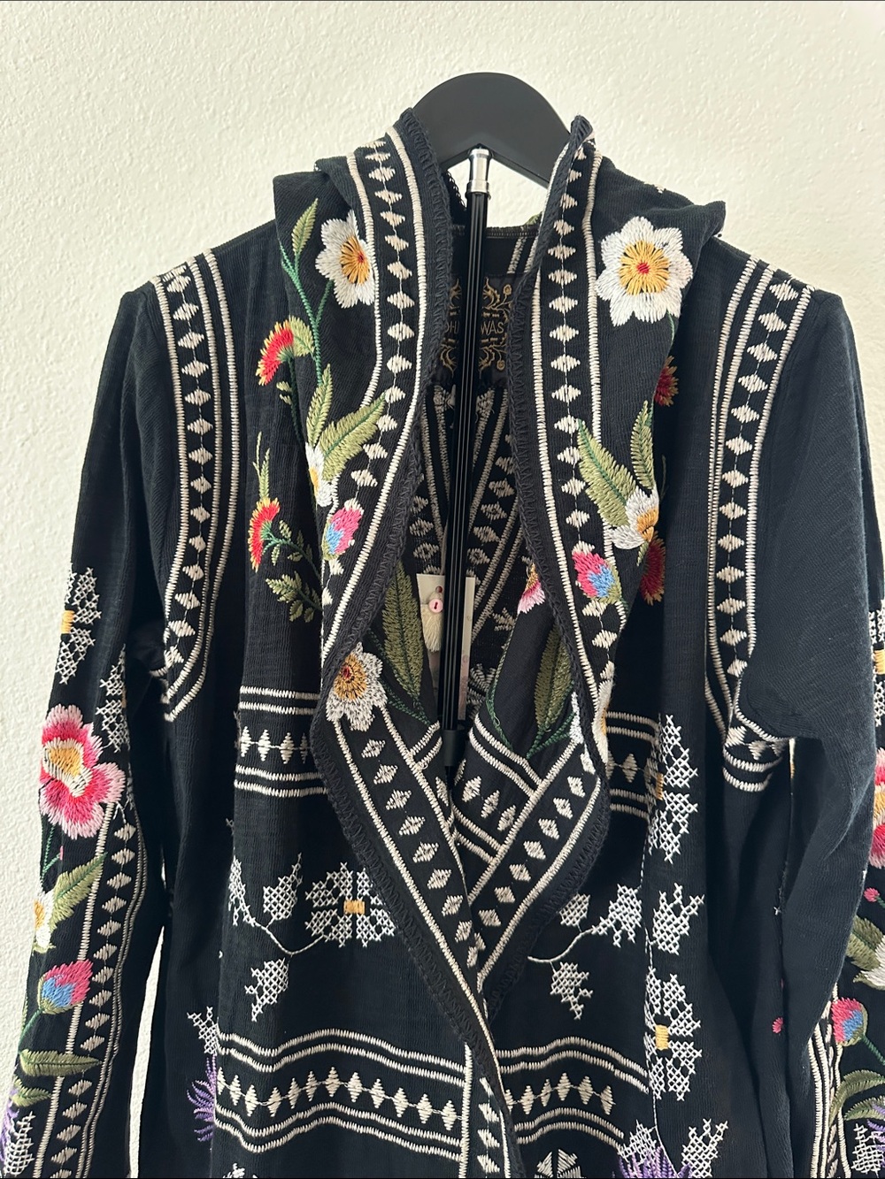 Johnny Was BIYA Black Cotton Embroidered Lilla Hoodie Duster Sweater sz Med NEW - Picture 3 of 14
